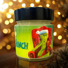 Charger l'image dans la galerie, Bougies Grincheux boisées « Le Grinch »
