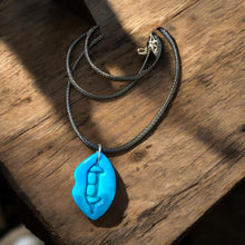 Charger l'image dans la galerie, Collier Éco-Chic en Coton Ciré – Fait Main
