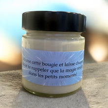 Charger l'image dans la galerie, Bougie Parfumée 212 ML – Éveillez vos Sens !
